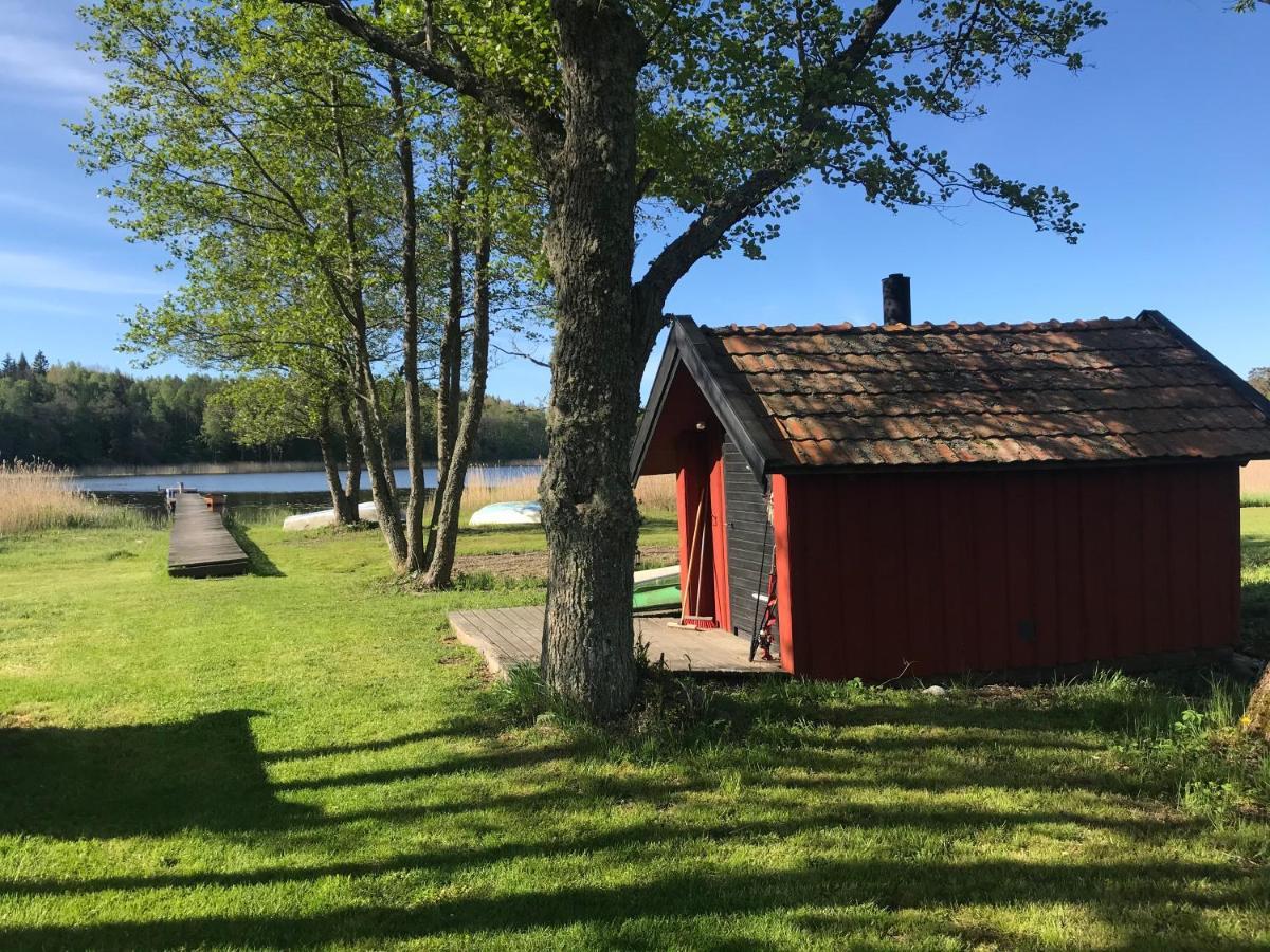 Nice Holiday House At Horse Farm With Lake And Sauna Holo  외부 사진